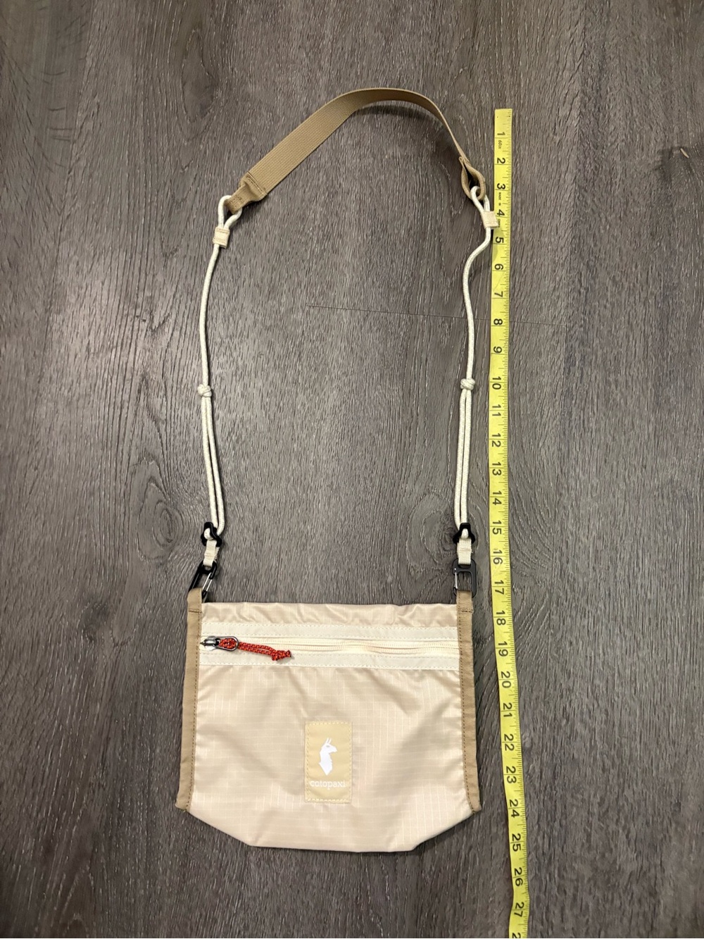 Cotopaxi Lista 2L Lightweight Crossbody Bag Cream Sustainable Outdoors Rip Stop - Picture 9 of 9